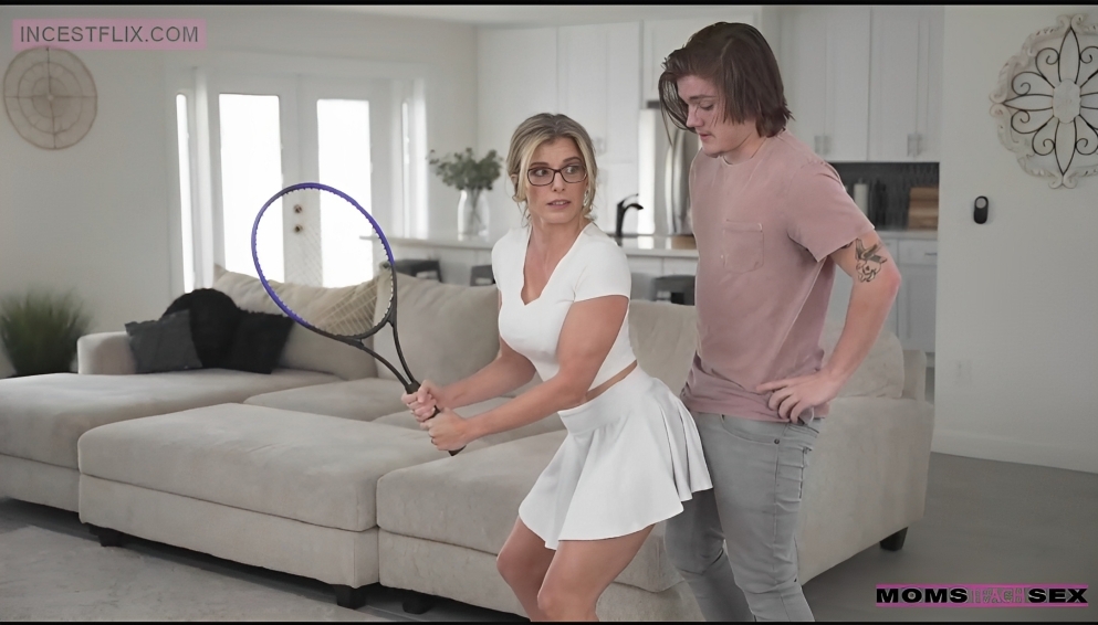 Watch Cory Chase Mom Helps Me Sharpen Up My Game Moms Teach Sex